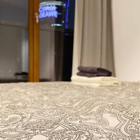 ורשה Exclusive 2Br! Apartment Near City Center +Netflix מראה חיצוני תמונה